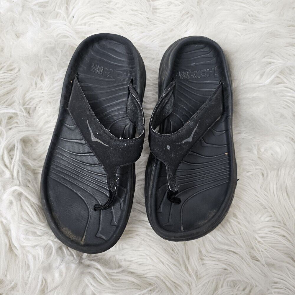 HOKA ONE UNISEX "BLACK/DARK GULL GRAY" ORA RECOVERY FLIP SANDALS SIZE 7
